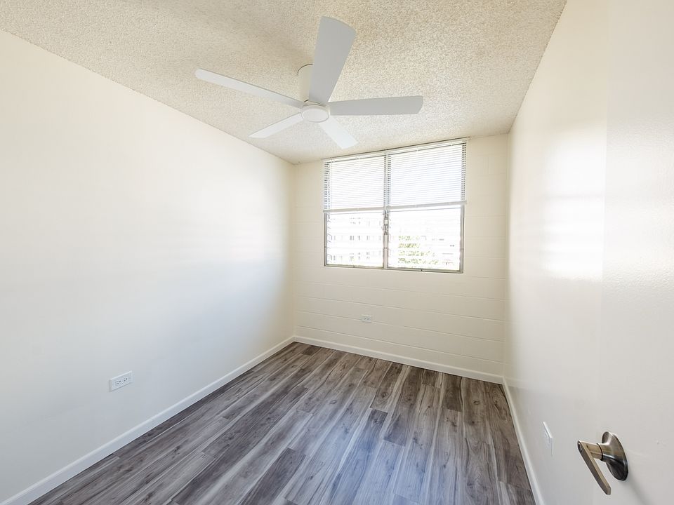 Bedroom #1 features a welcoming atmosphere and modern finishes.