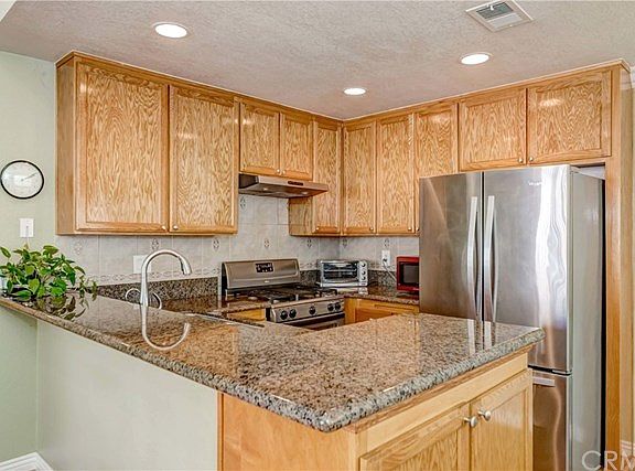 3rd image of 10641 Lakeside Dr S Unit B