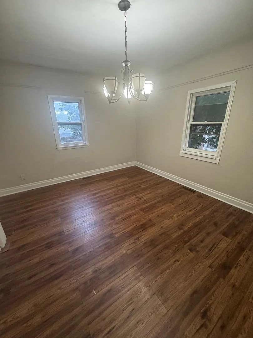 Charming 3BR Home in Swissvale — Photo 3