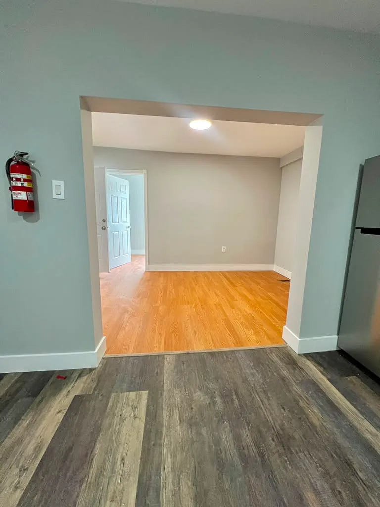 3 bed, $2,500 — Photo 3