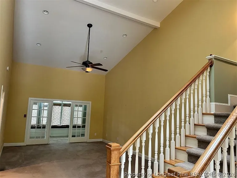 4890 Independence Dr — Photo 7