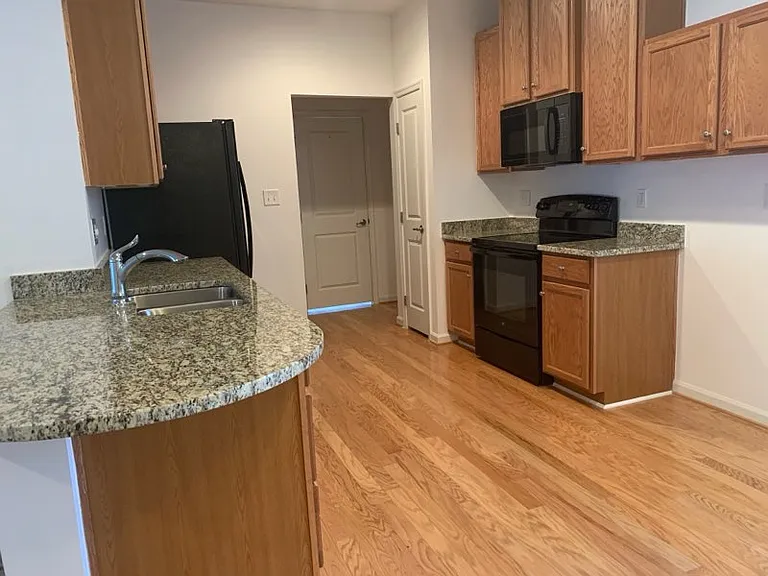 18969 Timbercreek Dr #83 — Photo 5