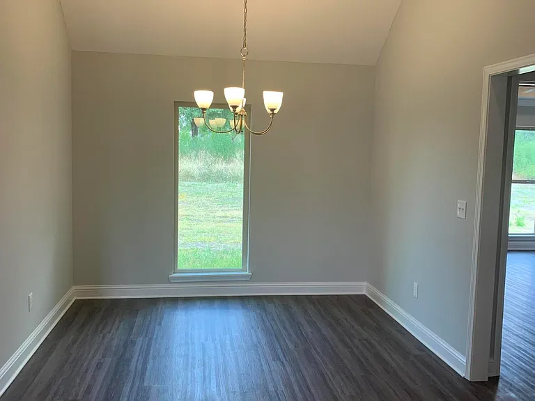 624 Westfield Dr — Photo 9
