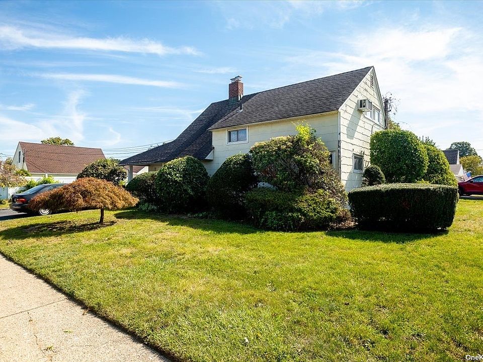 1st image of 80 Land Ln
