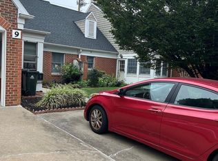 9 E Village Rd #9, Newark, DE 19713