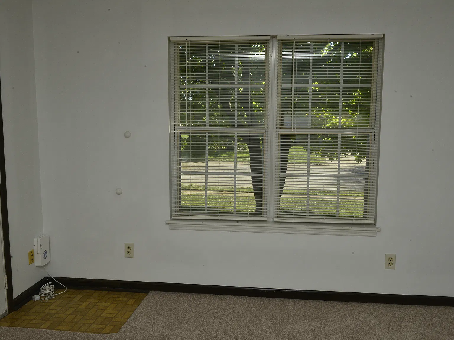 2 bed, 900 sqft, $1,100 — Photo 4