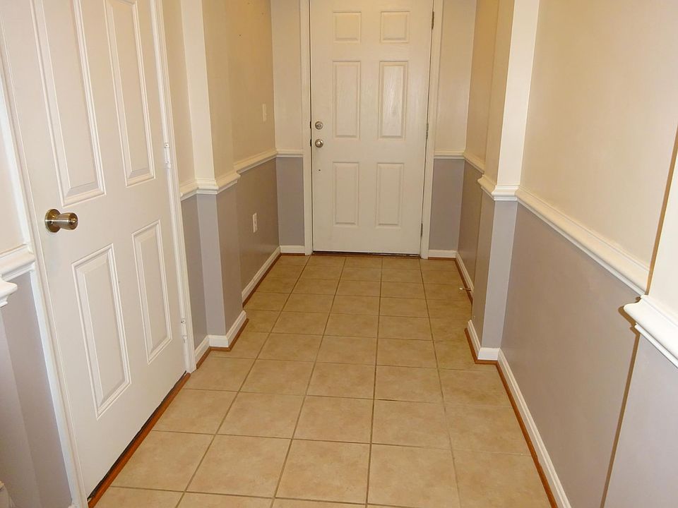 1st image of 15665 John Diskin Cir