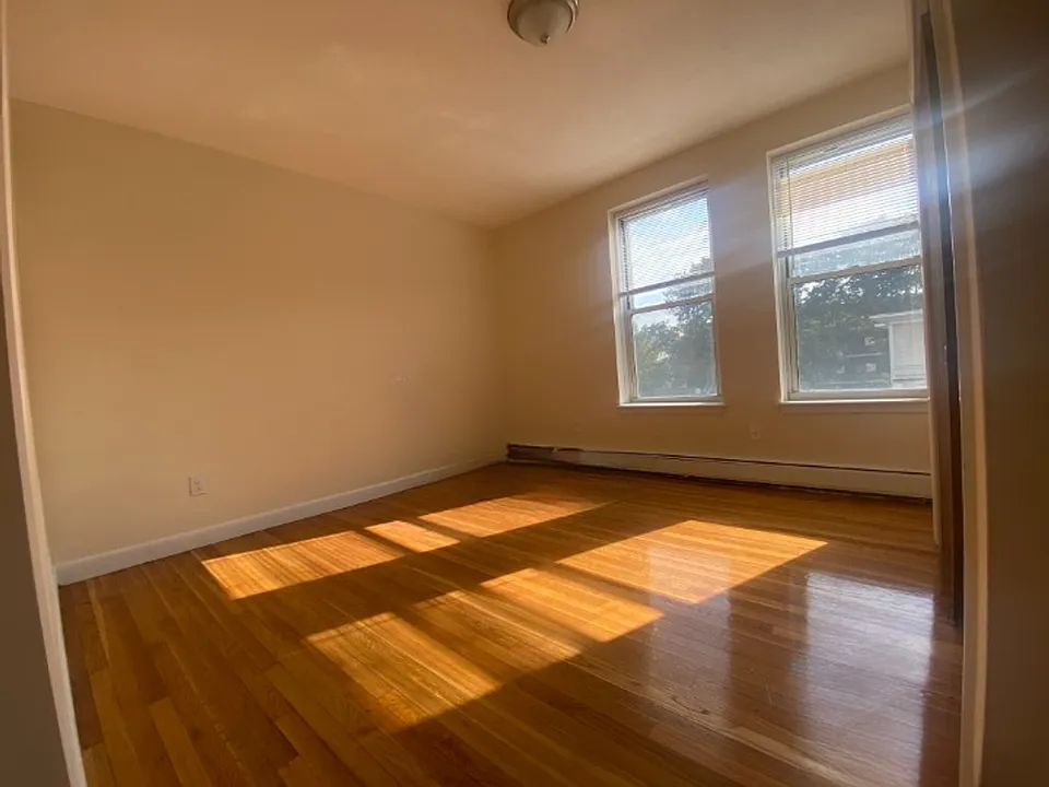 64 Brighton Ave #28
