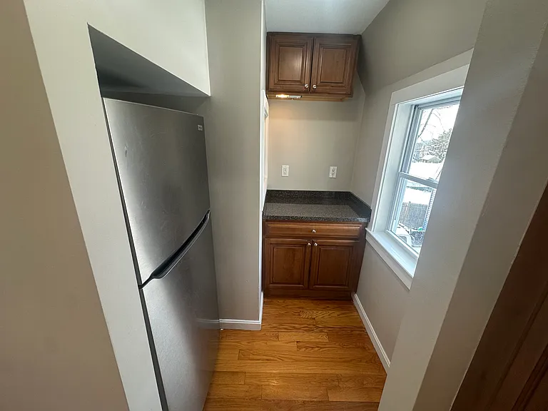 55 Summit St — Photo 3
