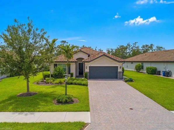 17581 Ashcomb WAY, ESTERO, FL 33928