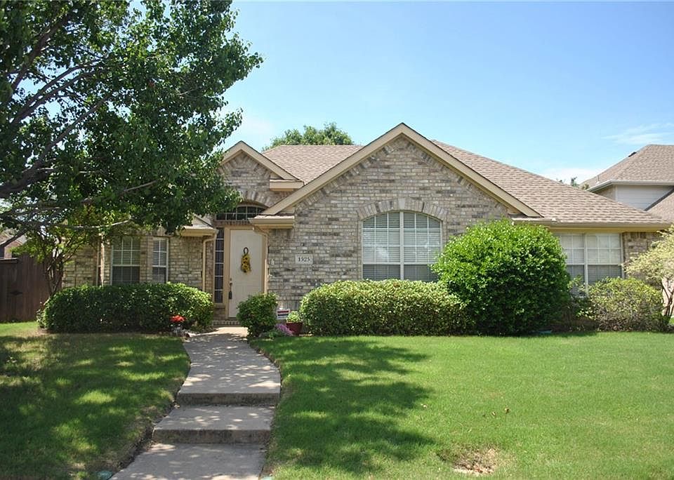 1st image of 1525 Caldwell Cir