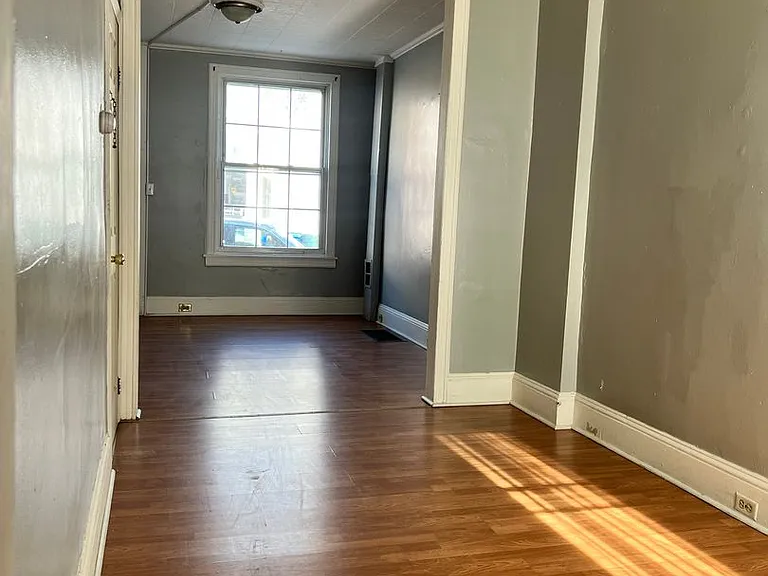 728 Lance Pl — Photo 6