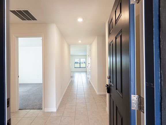 4th image of 3540 74th Avenue Cir E