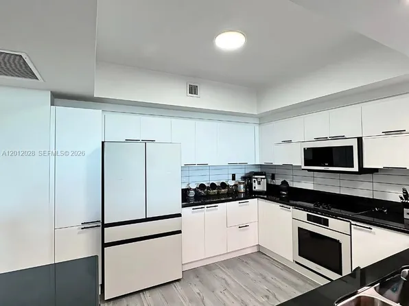 14951 Royal Oaks Ln APT 1708, North Miami, FL 33181