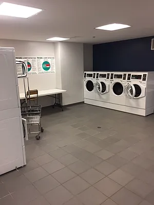 Rented by Viza Group, Inc | media 31