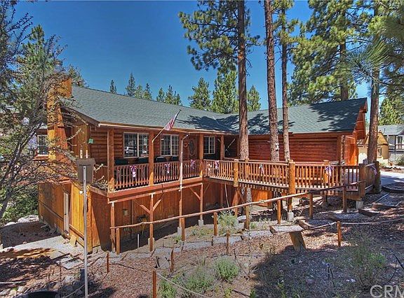 2nd image of 443 Ashwood Dr