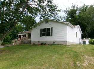 229 Deer Ridge Trl, Tazewell, VA 24651