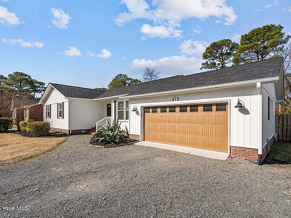 3rd image of 315 Pinecliff Drive