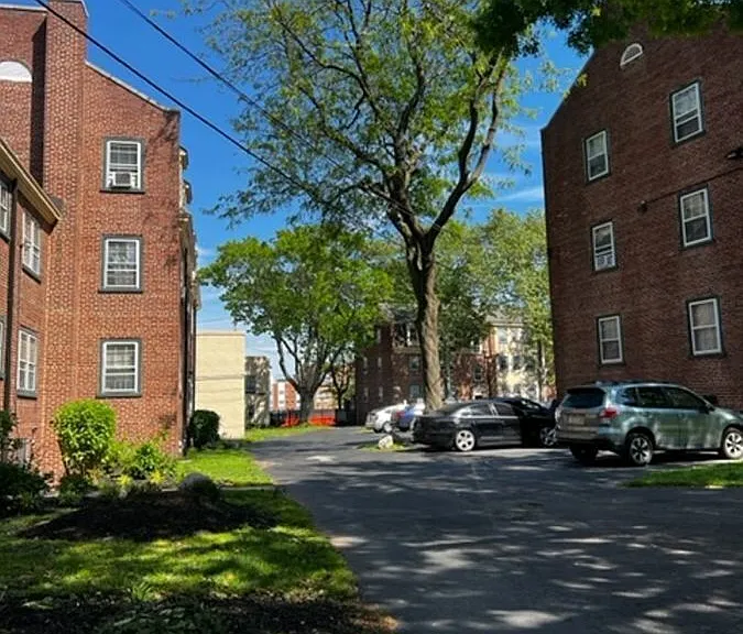 630 N 7th St #B — Photo 9