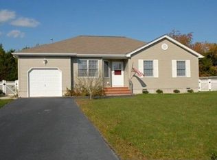 108 Quail Ln, West Creek, NJ 08092