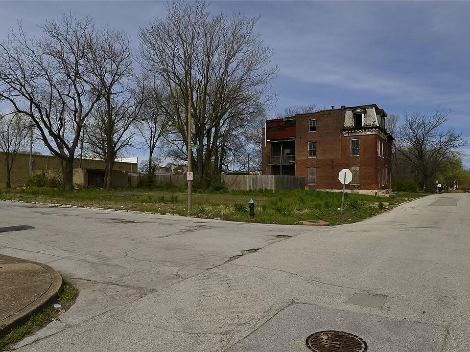 1st image of 2705 Blair Ave