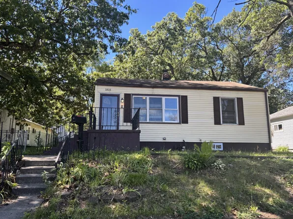 1815 E 28th Ave, Lake Station, IN 46405