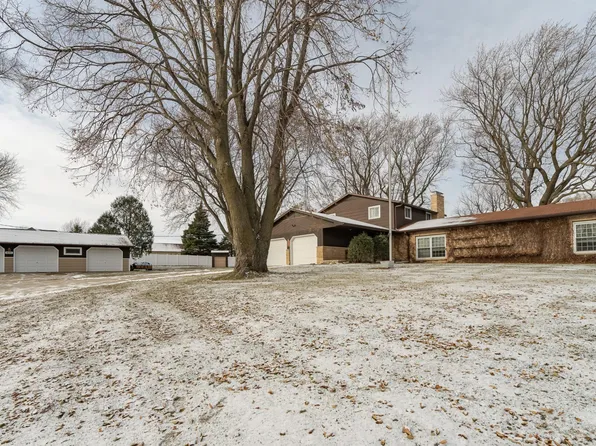 921 2nd Ave NW, Byron, MN 55920