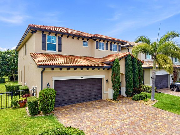3rd image of 6819 Langdon Way