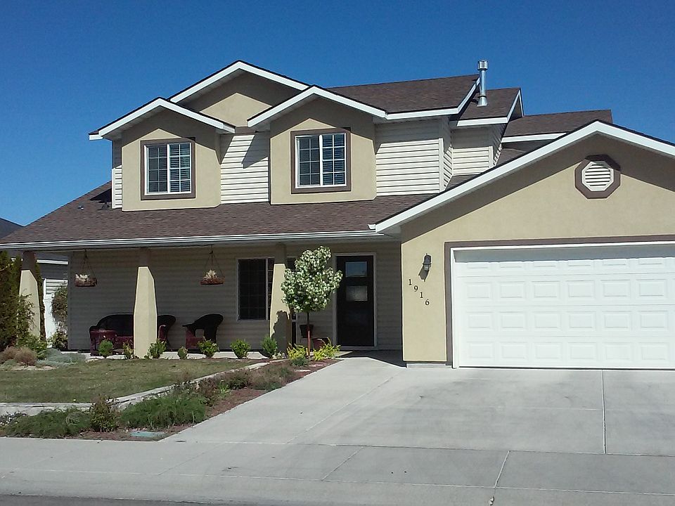 1st image of 1916 Canyon Trail Way