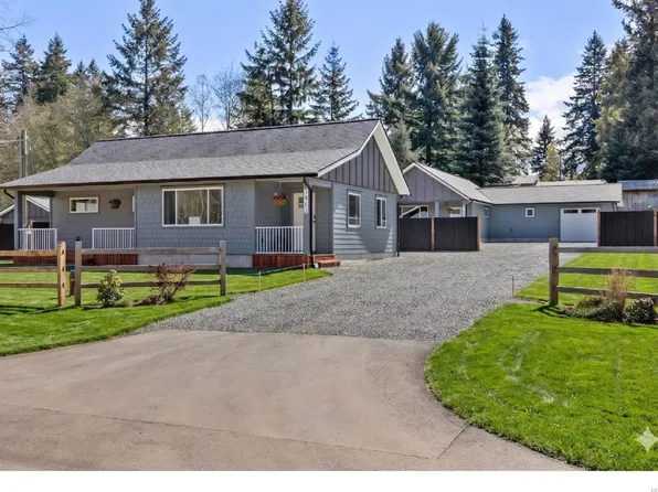 1963 Wilfred Rd, Black Creek, BC V9J 1J8