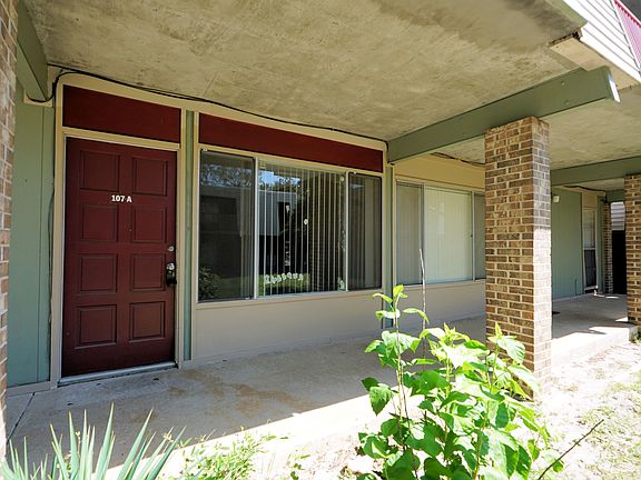 3rd image of 210 Pelham Rd #A107