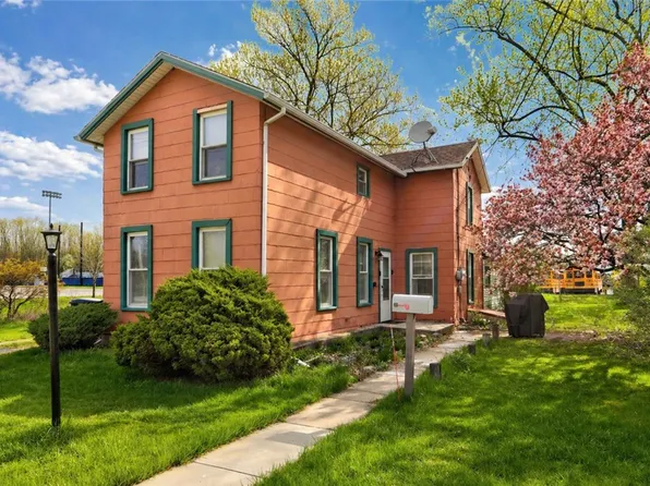 90 Troy St, Seneca Falls, NY 13148