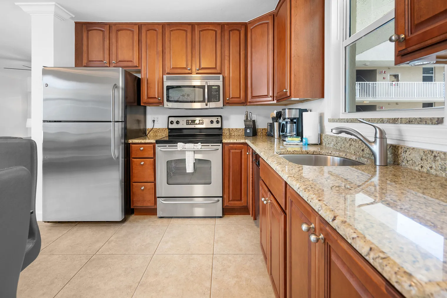 Studio, 1.0 bath, 505 sqft, $3,130 — Photo 4