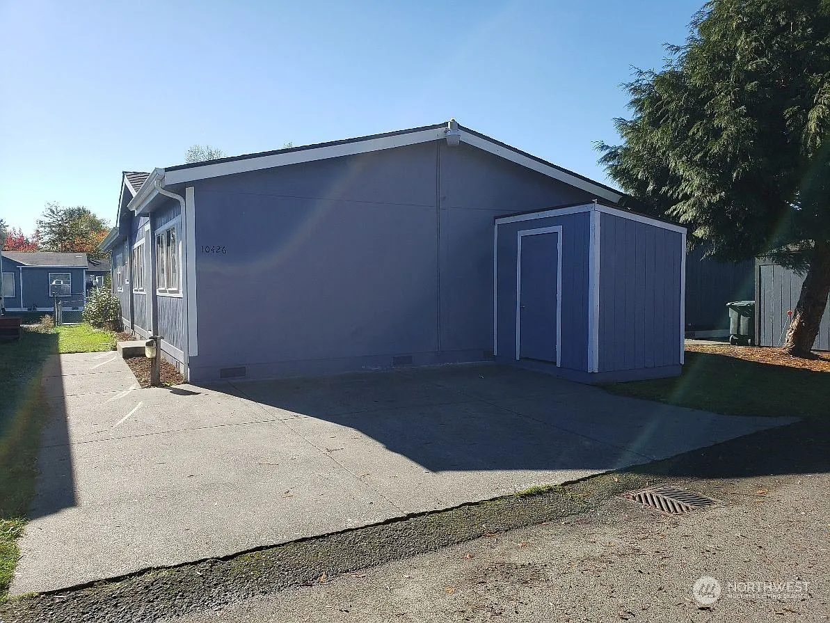 10426 137th Street E #34 photo 1
