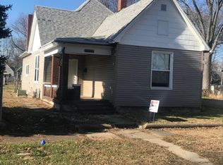 1110 N 6th 1/2 St, Terre Haute, IN 47807