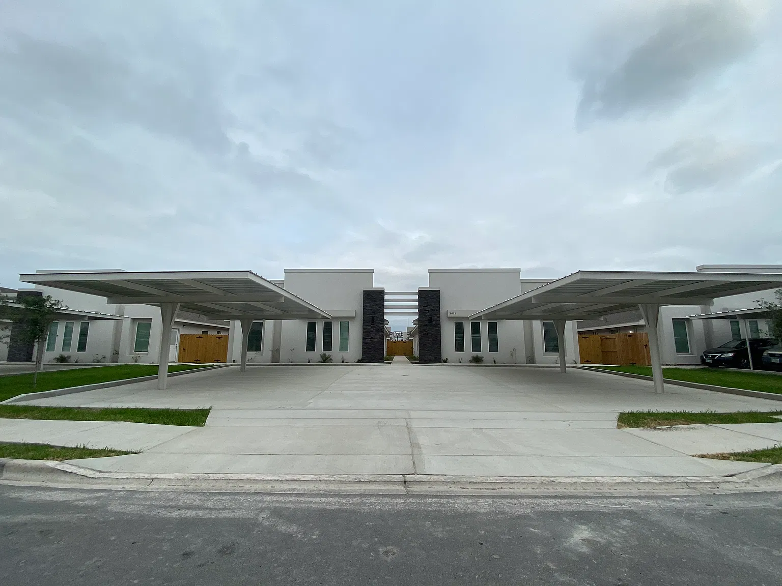 2 bed, 1200 sqft, $1,000 — Photo 4