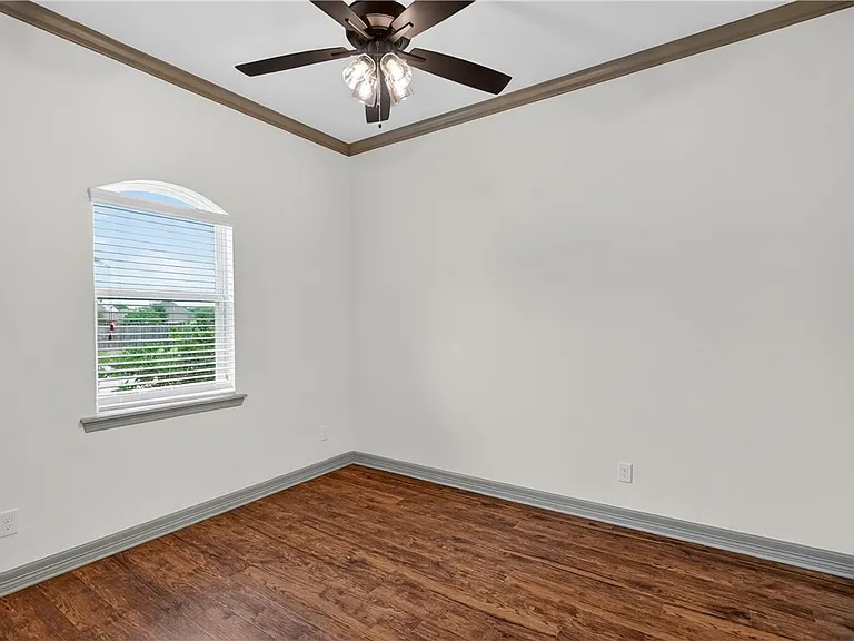 4008 High Creek Ct — Photo 19