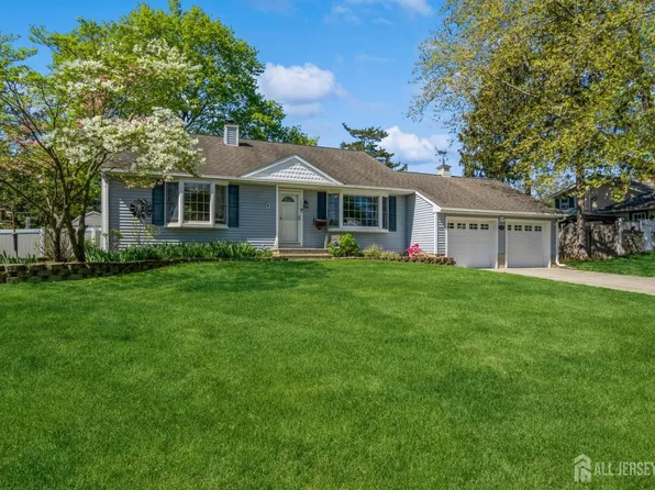 1430 Seneca Rd, North Brunswick, NJ 08902