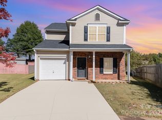 3407 Charterhall Ln, Charlotte, NC 28215