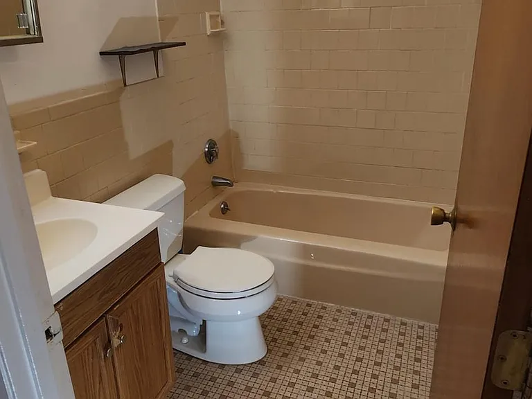 400 Savin Hill Ave #28 — Photo 9