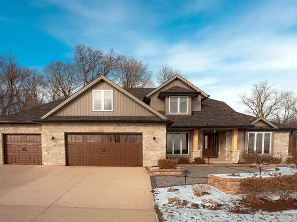 W4845 Pembridge Trail, Monroe, WI 53566