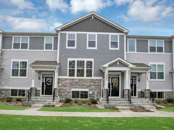 1061 Atterberg Rd, South Elgin, IL 60177