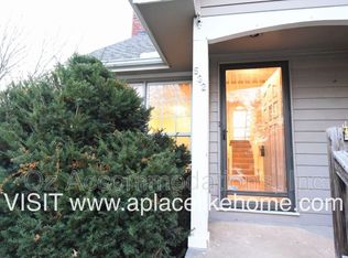 532 SE Hampton St, Lees Summit, MO 64063