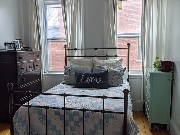 2nd image of 46 W Newton St APT 21