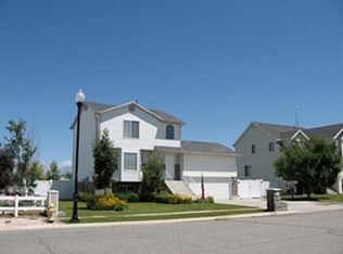 2566 W 1675 N, Clinton, UT 84015