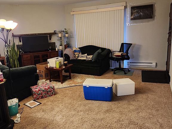 4th image of 528 E Spruce Dr #1