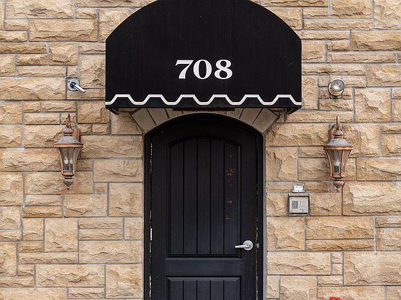 4th image of 708 N Dockside Cir Unit E2