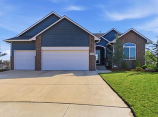 1624 N Bellick Ct, Wichita, KS 67235