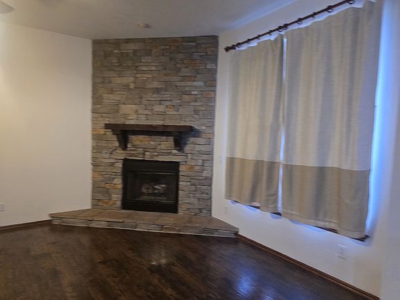 2nd image of 16300 Vicki Dr