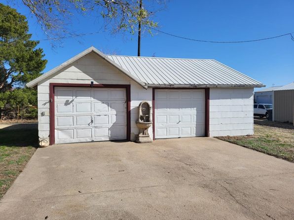 419 Main St, Brewster, KS 67732